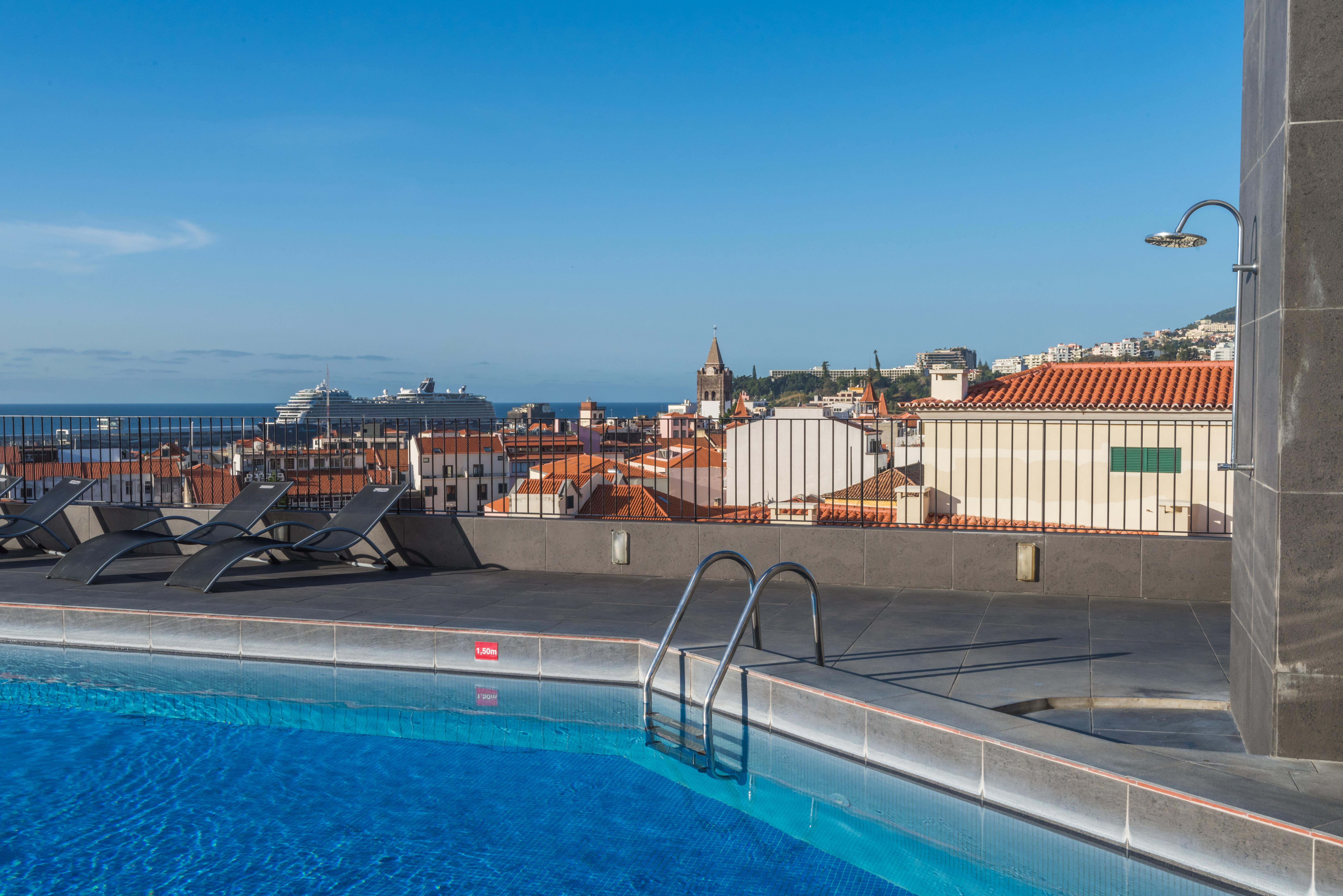 Hotel Do Carmo Фуншал Экстерьер фото